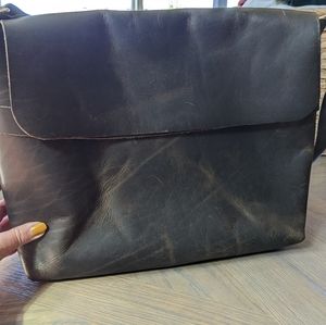 Leather messenger/laptop bag